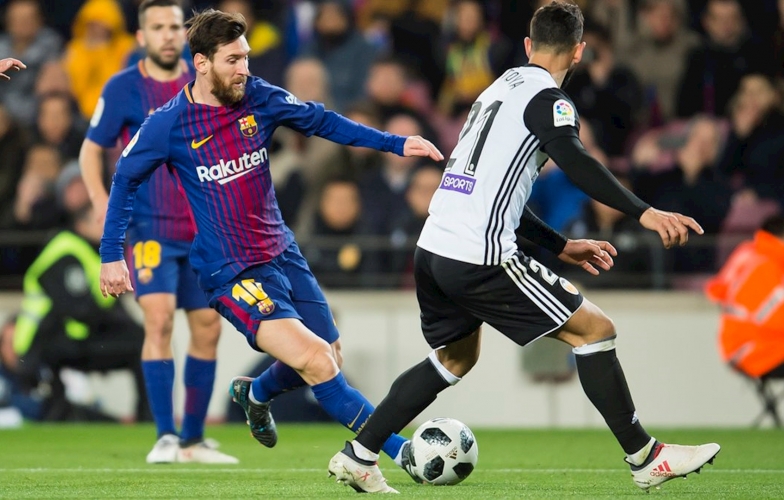 Messi lập công, Barca vẫn thất bại ở chung kết cúp Nhà vua