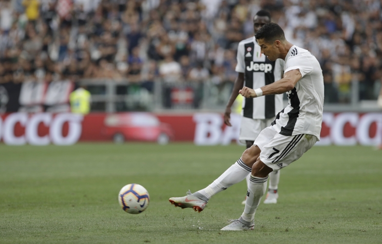 Ronaldo lập kỷ lục đáng quên trong lịch sử Serie A