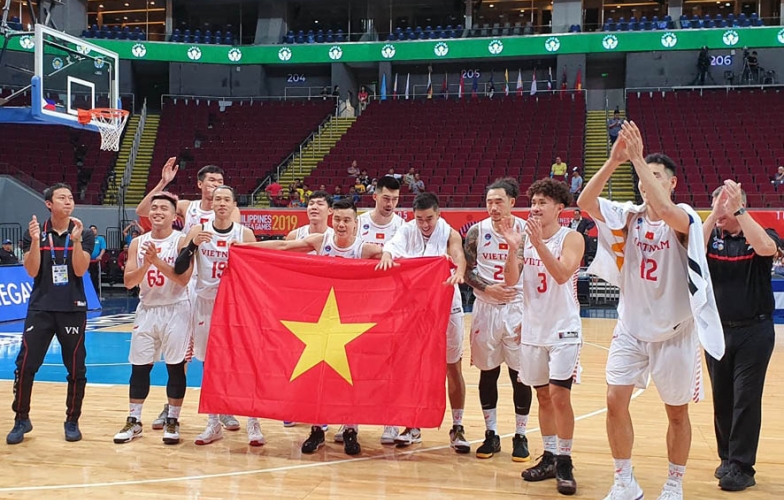 Thắng ngọt ngào Indonesia, bóng rổ Việt Nam giành huy chương lịch sử