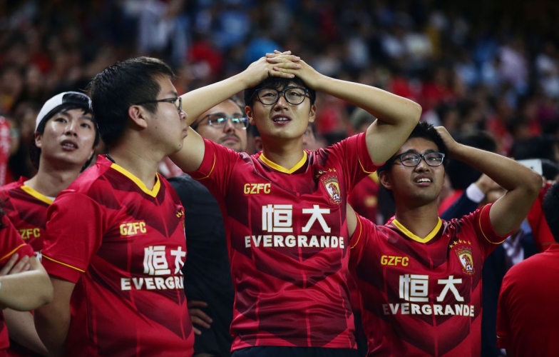 9 CLB Trung Quốc bị cấm thi đấu cả mùa vì nợ lương cầu thủ