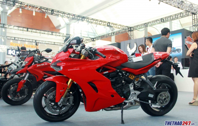 Vì sao Ducati Panigale V4 S trở thành 'mẫu xe máy năm 2018'