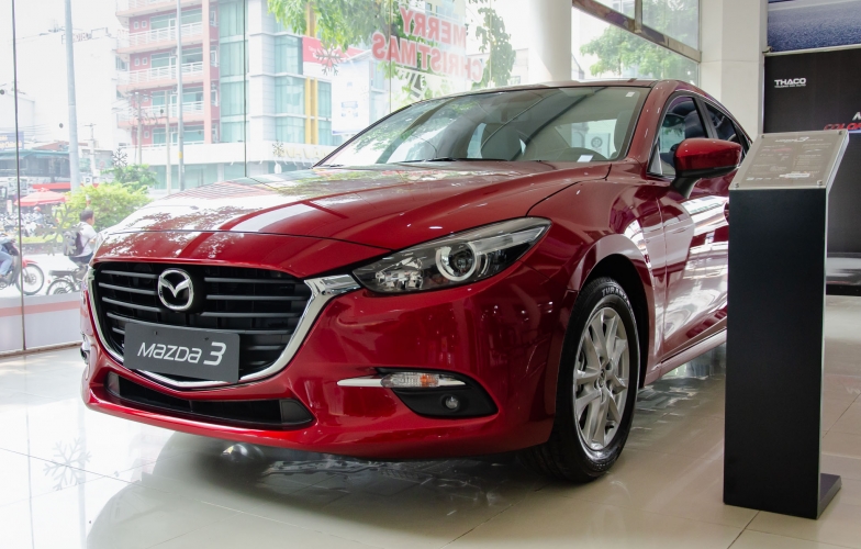Giá xe Mazda 3 giảm 70 triệu đồng, dọn kho đón hàng mới?