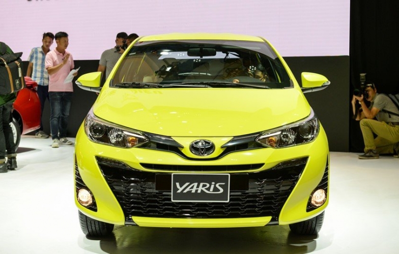 Toyota Yaris: Giá lăn bánh 2023, TSKT & đánh giá chi tiết