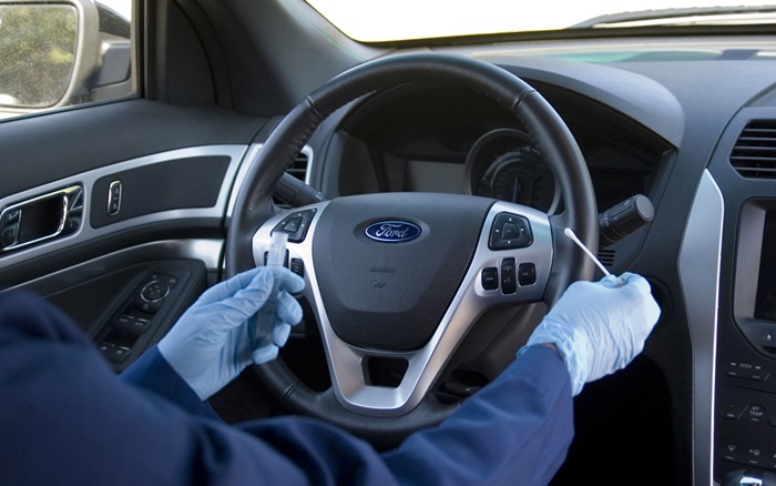 Những bộ phận trên ô tô cần vệ sinh thường xuyên để tránh lây bệnh