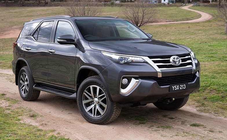 Toyota Fortuner, Prado, Hilux bị lỗi bầu lọc khí thải