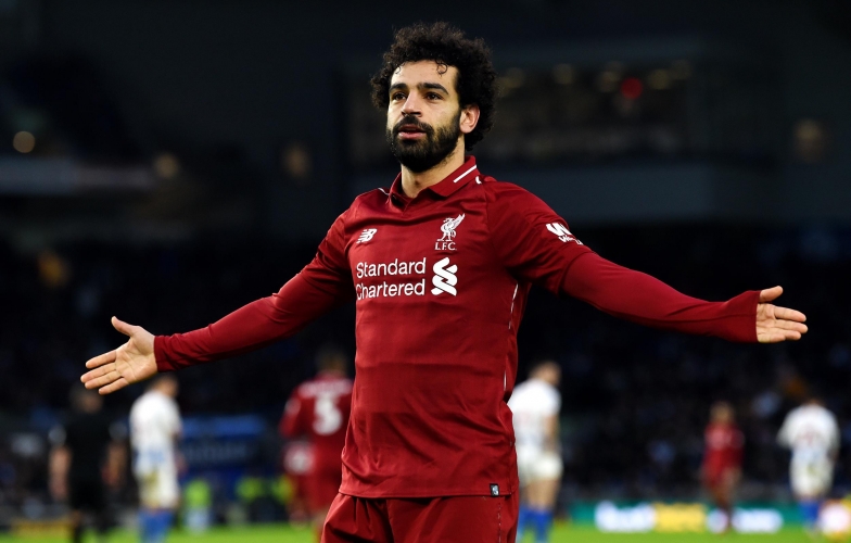 Salah tỏa sáng, Liverpool xây chắc ngôi đầu
