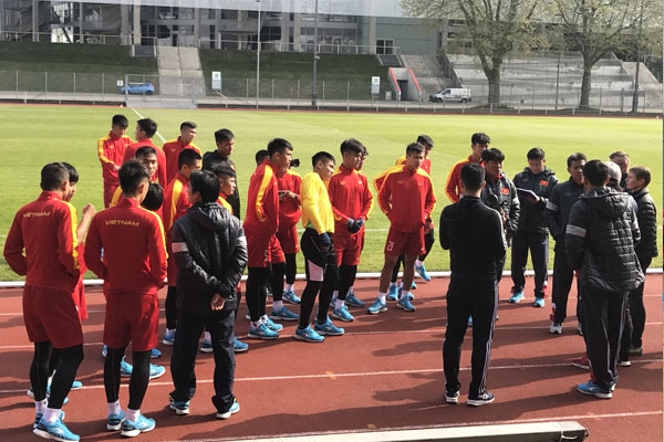 Link xem trực tiếp U20 Việt Nam vs U21 Roda, 20h30 ngày 23/4