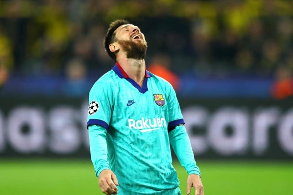 Messi trở lại, Barca vẫn thua sốc trước Granada