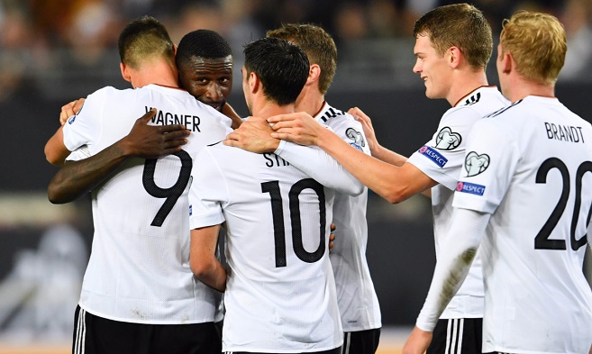 Kết quả vòng loại WC: Đá đội hình B, Đức vẫn thắng đậm Azerbaijan