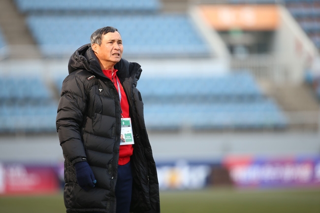 HLV Mai Đức Chung nói gì về đối thủ của ĐT Việt Nam?