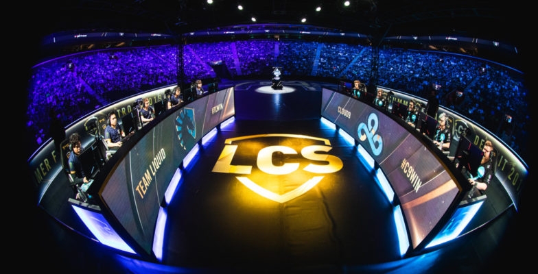 Riot Games sẽ loại bỏ LCS Mùa Xuân 2021?