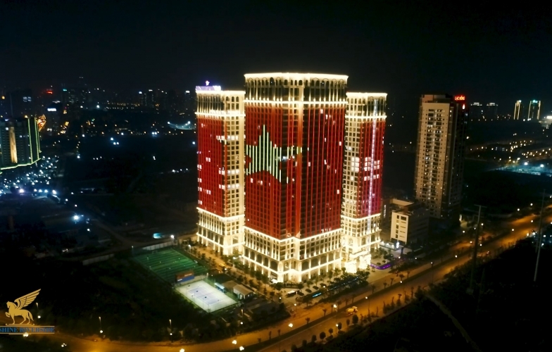 Sunshine Group “bão xuyên màn đêm” mừng ĐT Việt Nam lần đầu tiên vô địch SEA Games