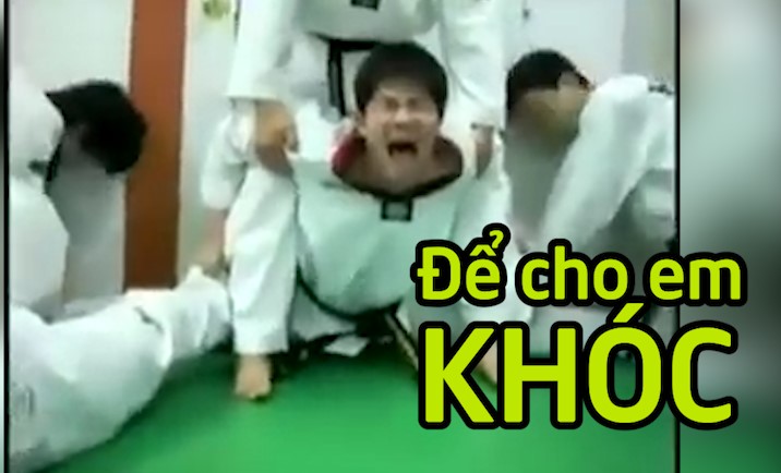 VIDEO: Màn ép dẻo ' thốn đến tận rốn' của võ sinh teakwondo
