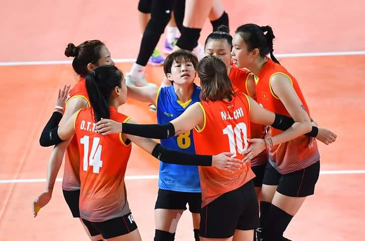 Bóng chuyền nữ Việt Nam thua trắng 3 set trước Indonesia