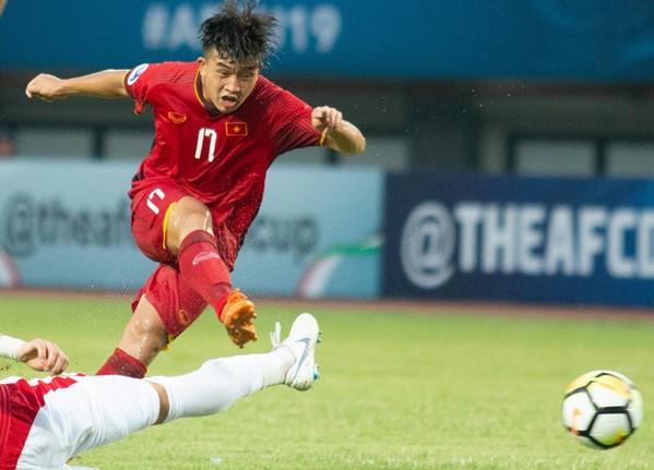 VIDEO: Trần Danh Trung nâng tỷ số lên 2-0 cho U21 Việt Nam