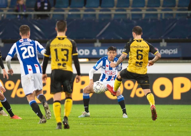 SC Heerenveen vs VVV-Venlo: Khó cho Đoàn Văn Hậu