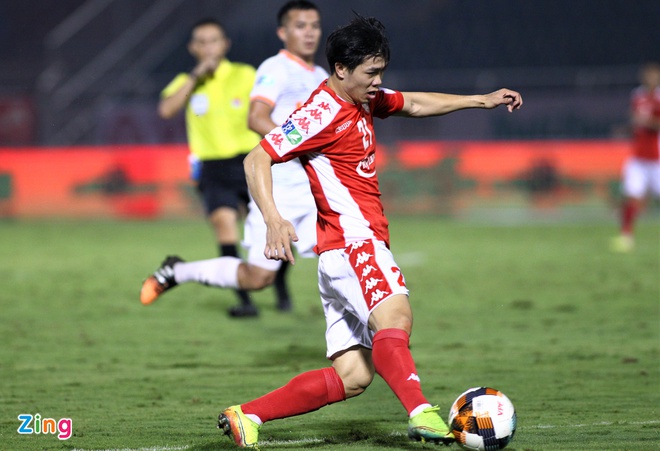 HLV Chung Hae Seong: 'Công Phượng chỉ là 1 trong 29 cầu thủ của TPHCM'