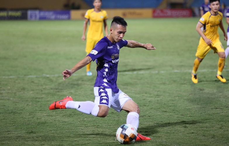 HLV SLNA: 'Hà Nội FC là đội mạnh nhất V.League'