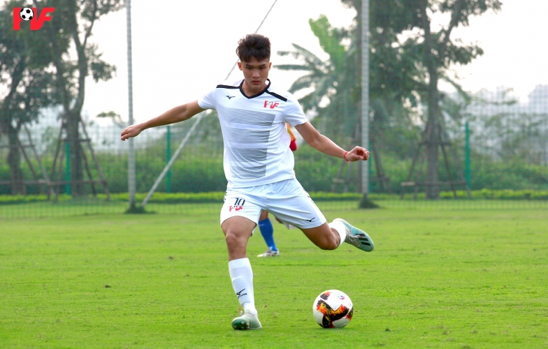 HLV Philippe Troussier chỉ ra cầu thủ biểu tượng của U19 Việt Nam