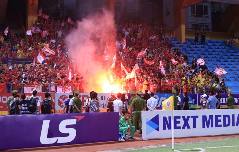 Hà Nội FC bị phạt nặng trước vòng 11 V-League 2020