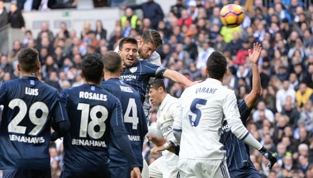 Video bàn thắng: Real Madrid 2-1 Malaga (Vòng 19 - La Liga