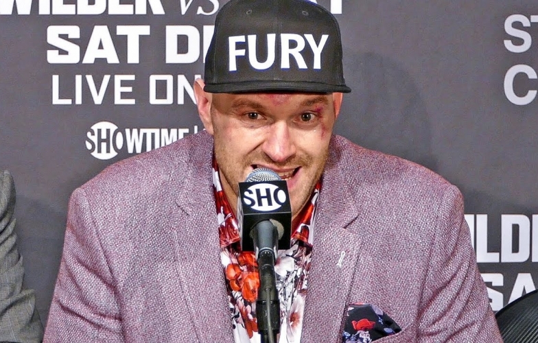 Tyson Fury đòi thẩm định lại giám khảo trận đấu với Wilder