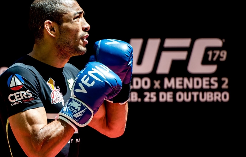 Jose Aldo sẽ đánh Boxing chuyên nghiệp sau khi giải nghệ MMA