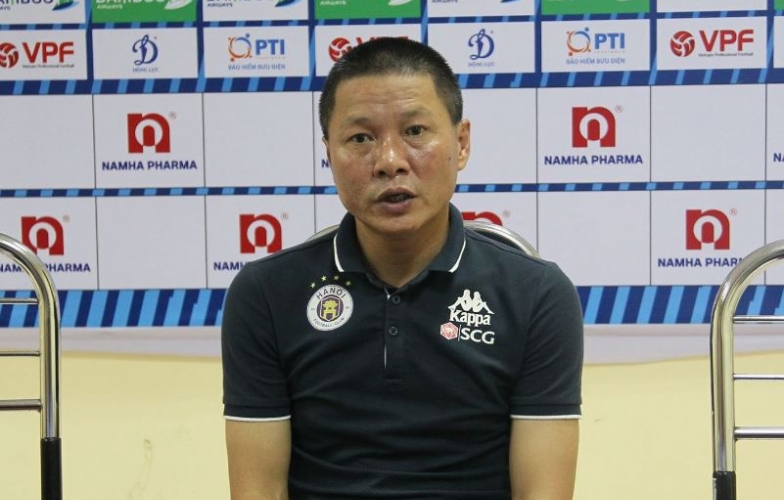 HLV Chu Đình Nghiêm: 'Quang Hải mới chỉ đạt 90% phong độ'