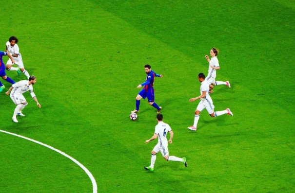 VIDEO: Messi đã làm khổ hàng phòng ngự Real như thế nào