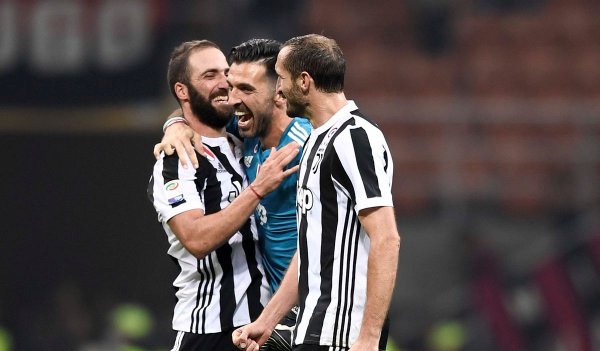 Highlights: AC Milan 0-2 Juventus