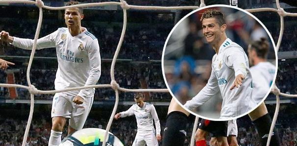 VIDEO: Bàn thắng khiến Ronaldo bị chê 'ăn hôi' giống Harry Kane