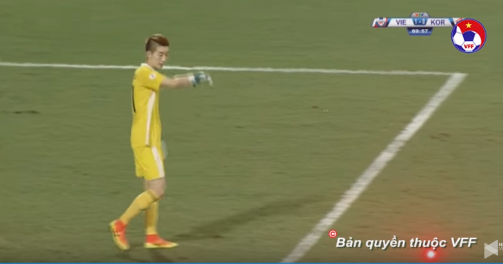 VIDEO: Thủ môn ĐT Hàn Quốc từng bị Văn Toàn chọc thủng lưới