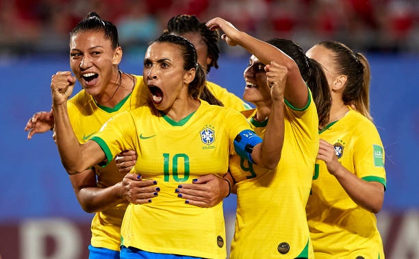 Kết quả bóng đá hôm nay 19/6: Brazil đánh bại Italia