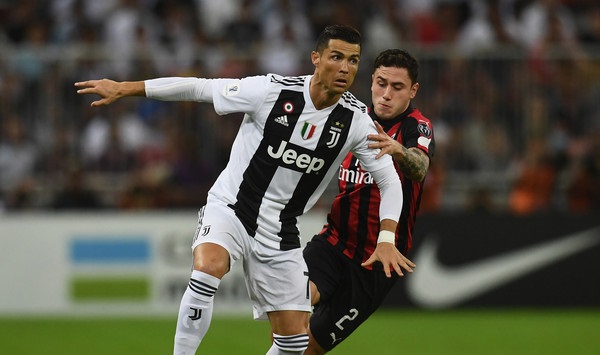 Juventus vs Milan: Cuộc chiến giữa đỉnh cao và vực sâu