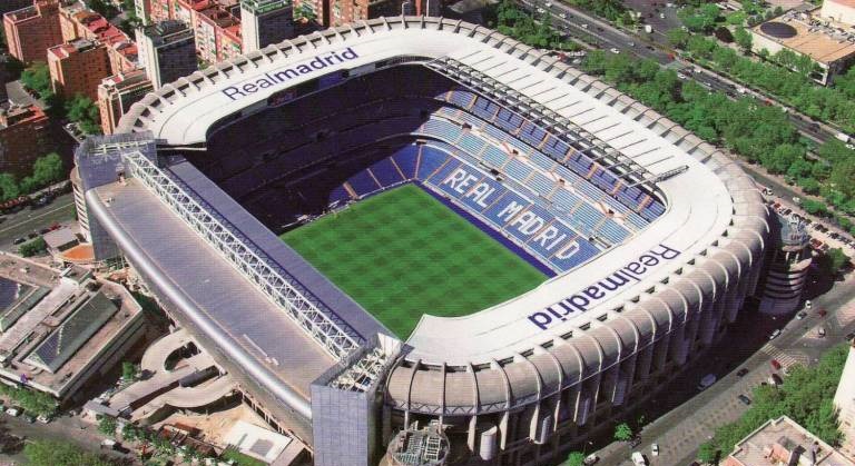 Real Madrid 'hiến' sân nhà thành trung tâm chống COVID-19