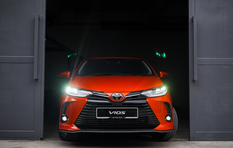 Rộ tin Toyota Vios 2021 sắp ra mắt Việt Nam, Honda City 'toát mồ hồi'