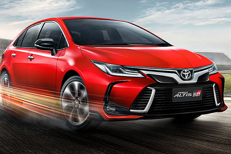 Toyota Altis 2021 chốt giá hấp dẫn, bản thấp ngang Honda City