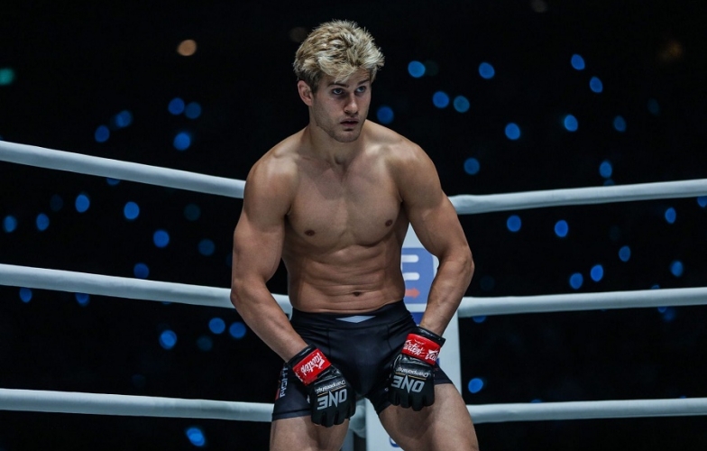 Northcutt: Tiến quân Featherweight và lật đổ Martin Nguyễn?