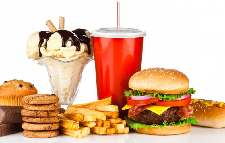 5 thói quen ăn uống sai lầm gây mất cơ cần loại bỏ ngay