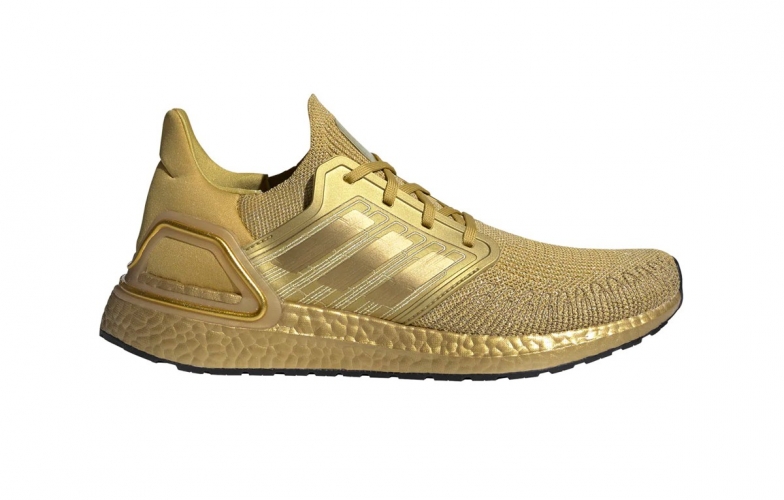 Adidas chính thức trình làng UltraBoost 20 'vàng'