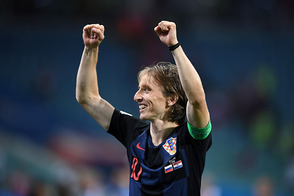 Luka Modric: Cả thế giới dưới đôi chân tài ba