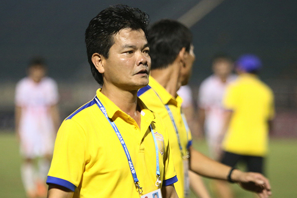 Giành vé đá play-off, Nam Định nhận thưởng lớn