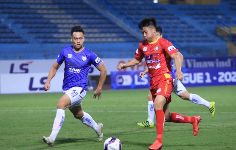 Ngoại binh tỏa sáng, Hà Nội FC giành chiến thắng kịch tính