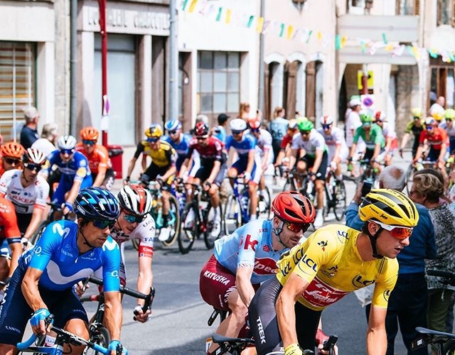 le coq sportif - Nhà tài trợ chính thức Tour de France 2019
