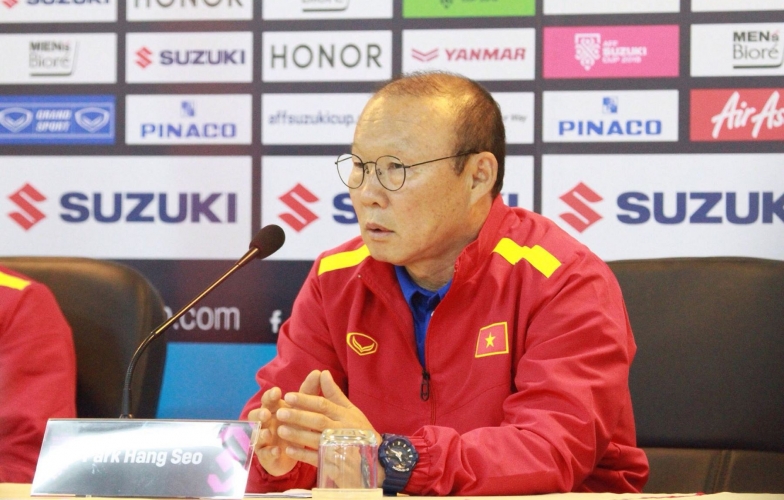 HLV Park Hang Seo áp dụng 'thiết quân luật' lên U23 Việt Nam