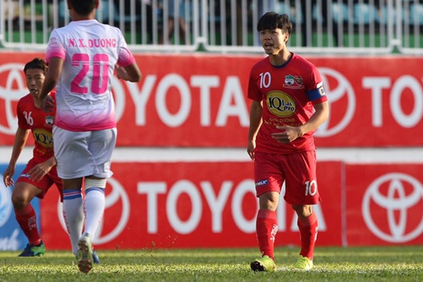 Hoàng Anh Gia Lai giành điểm số đầu tiên tại V-League 2017