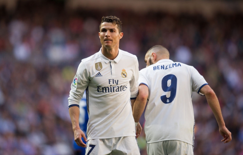 Ronaldo nhận thống kê kém hơn cả thủ môn Barca