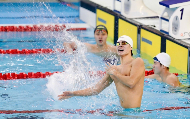 Bơi lội Việt Nam có HCV đầu tiên tại SEA Games 33