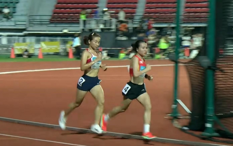 Sức mạnh tuyệt đối, Nguyễn Thị Oanh giành HCV đầu tiên tại SEA Games 33