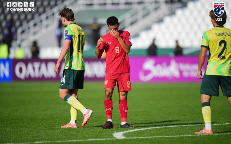 VAR và thẻ đỏ định mệnh, U23 Australia ngược dòng Thái Lan